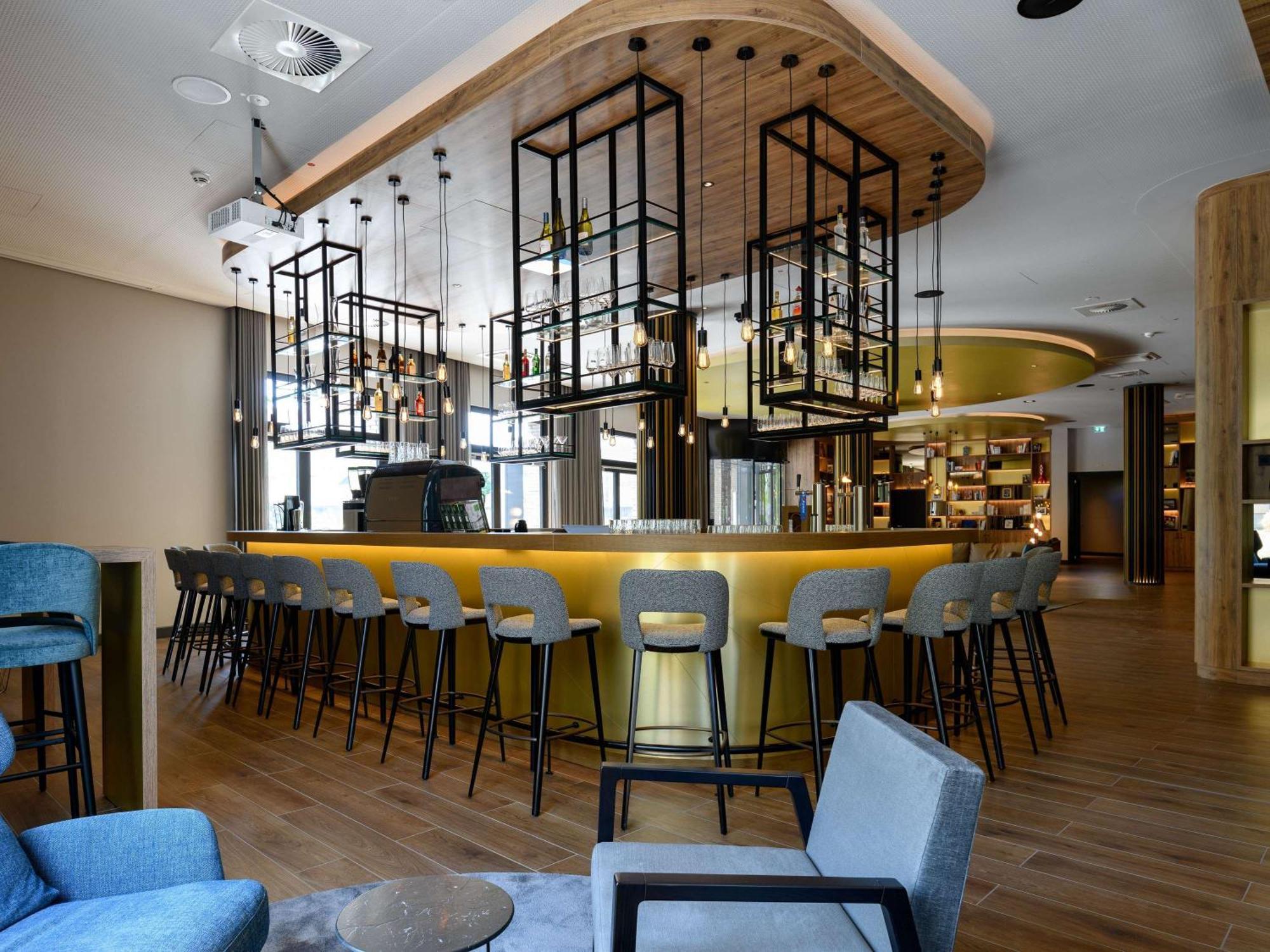 Novotel Regensburg Zentrum Εξωτερικό φωτογραφία