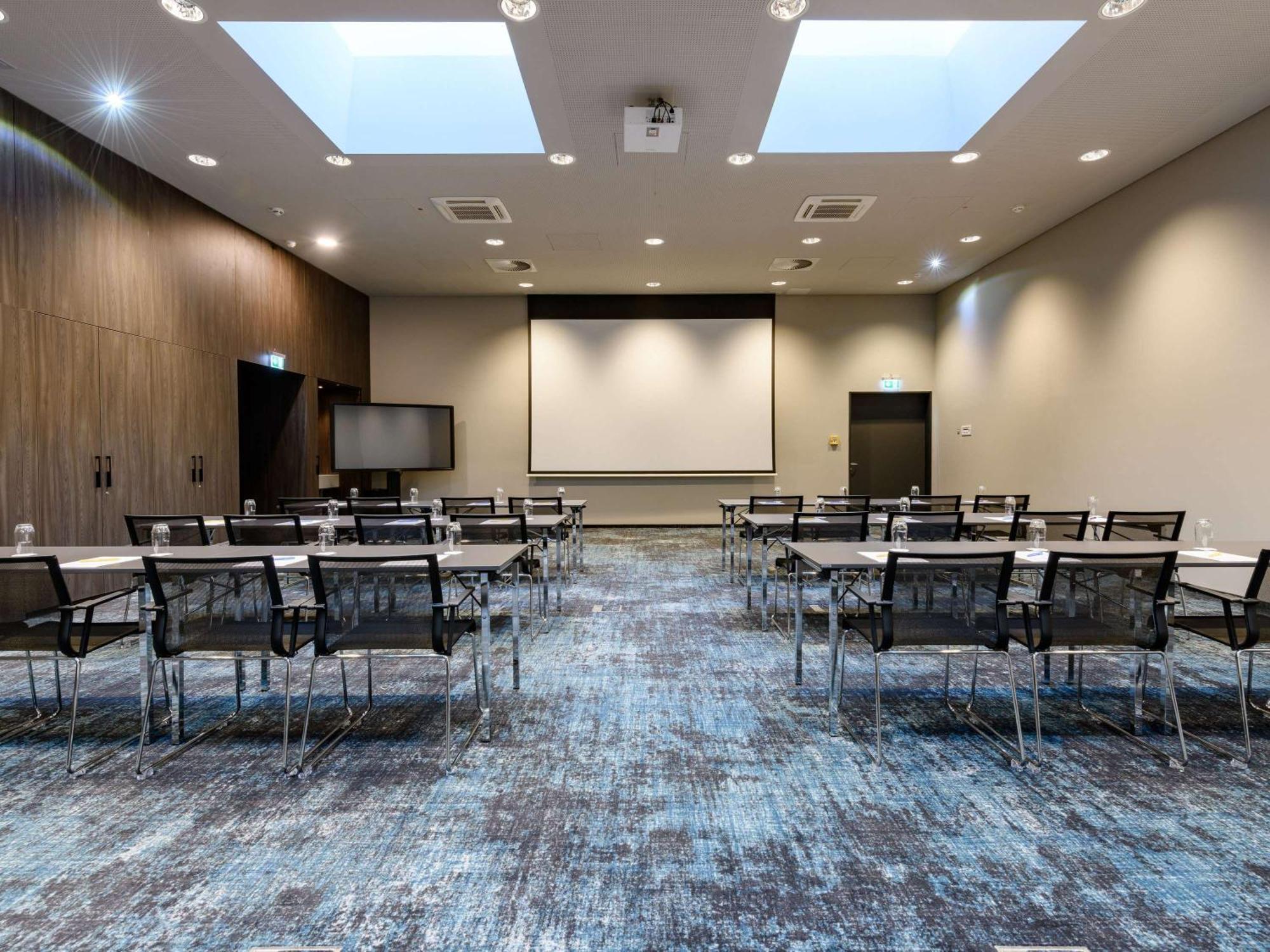 Novotel Regensburg Zentrum Εξωτερικό φωτογραφία