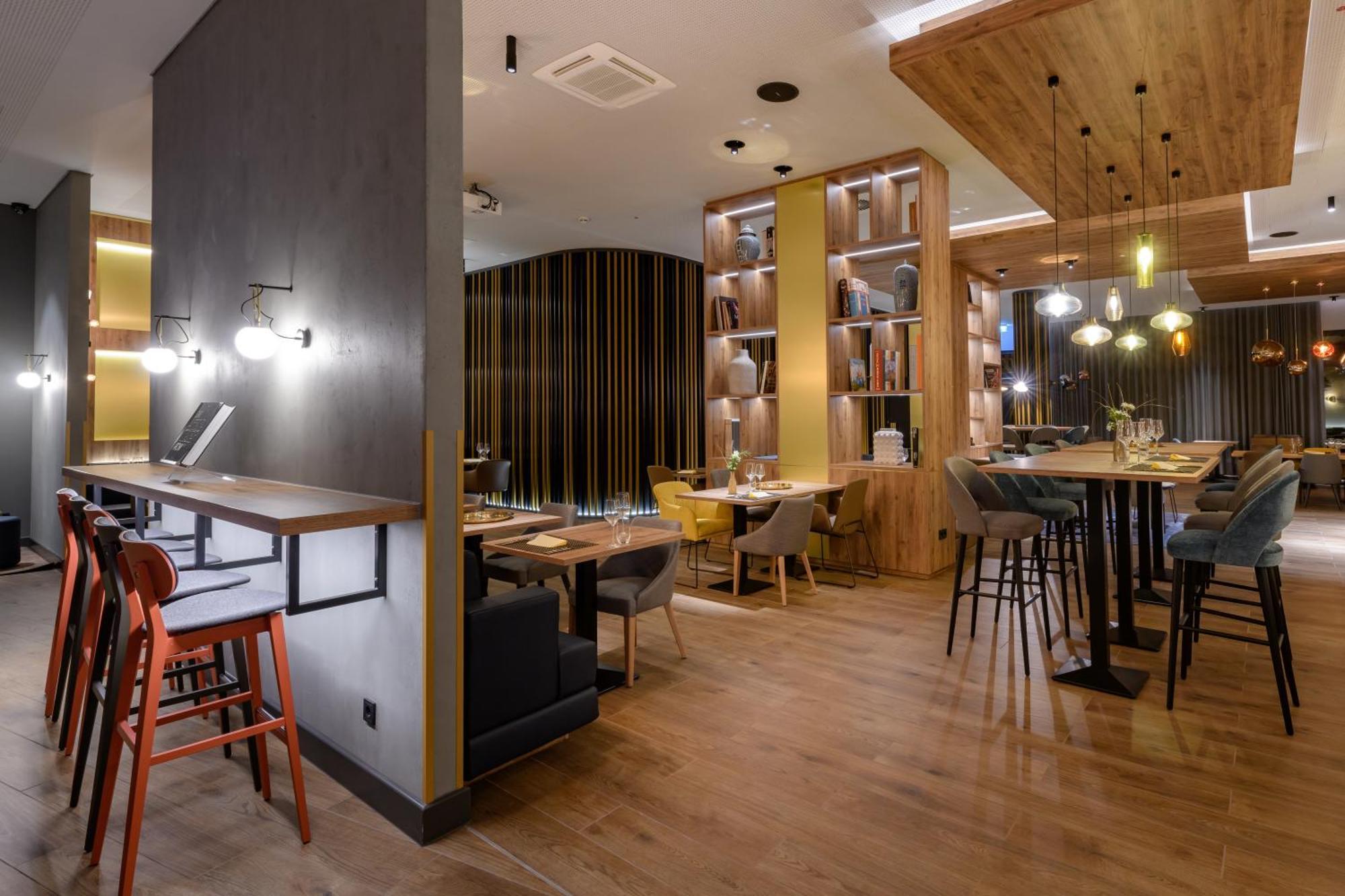 Novotel Regensburg Zentrum Εξωτερικό φωτογραφία